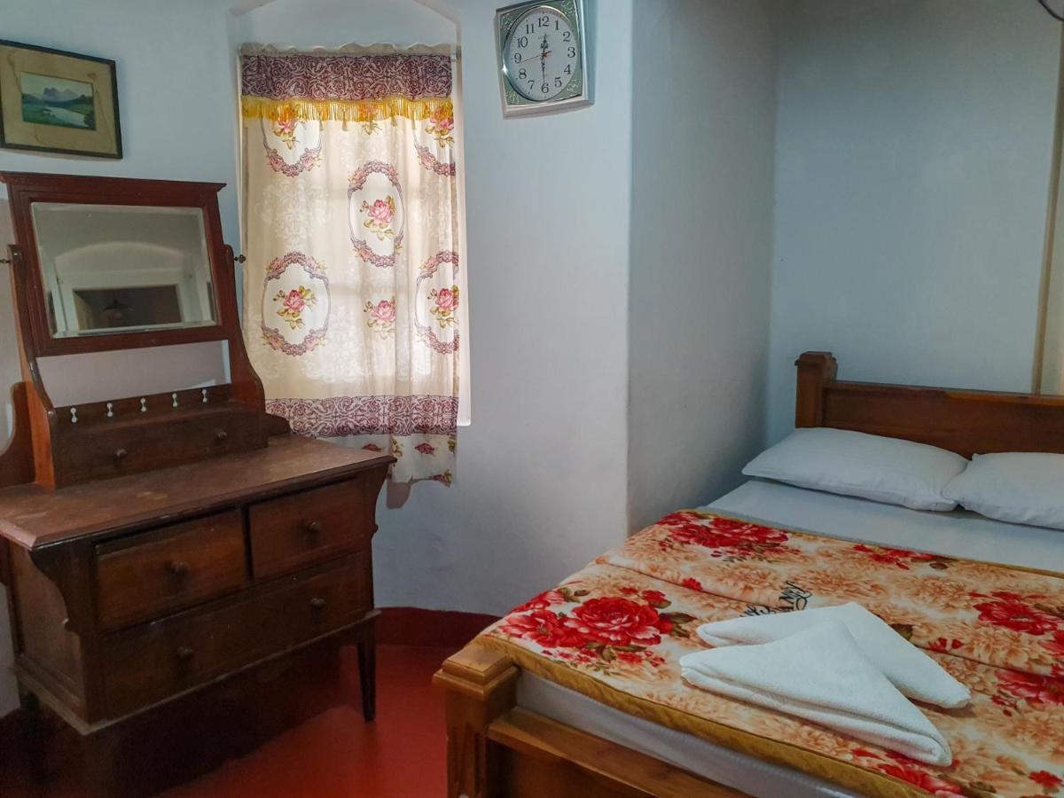 Ruchi House Hotel Nuwara Eliya Ngoại thất bức ảnh