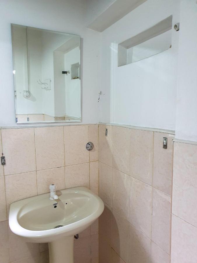 Ruchi House Hotel Nuwara Eliya Ngoại thất bức ảnh