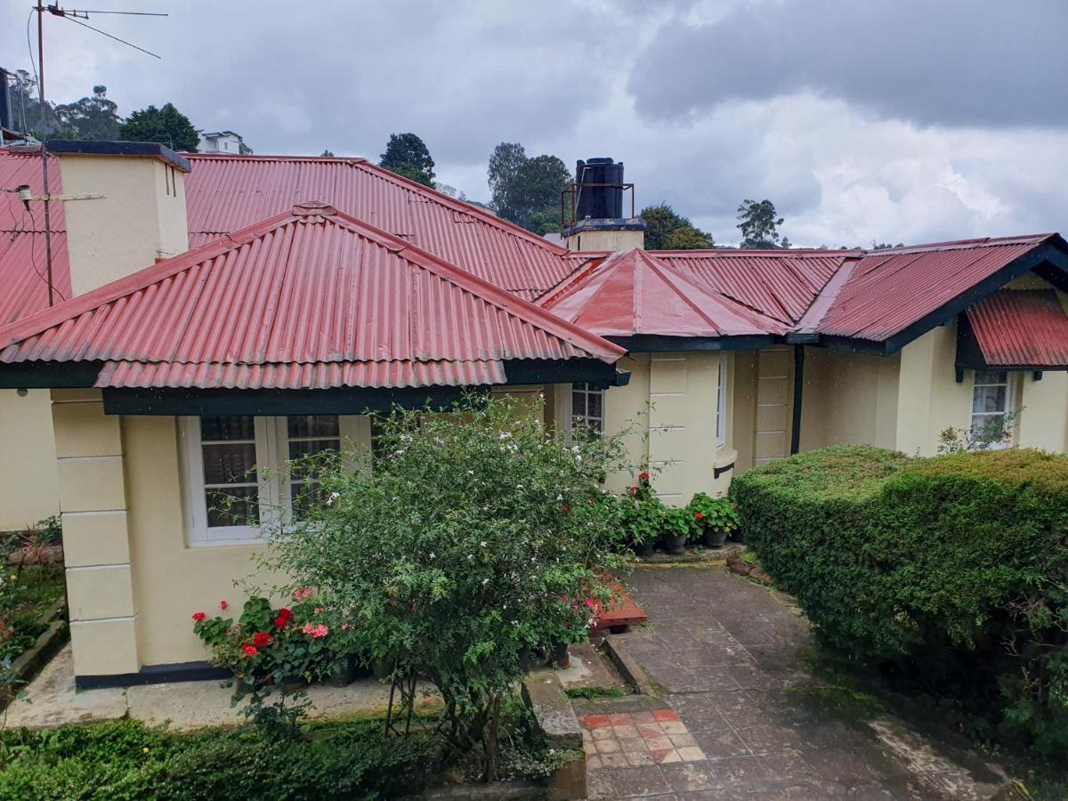 Ruchi House Hotel Nuwara Eliya Ngoại thất bức ảnh