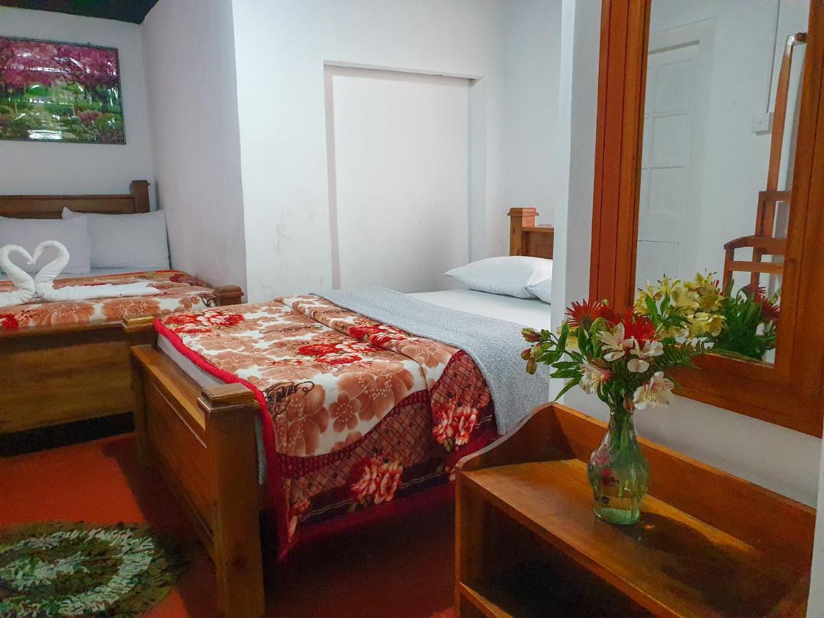 Ruchi House Hotel Nuwara Eliya Ngoại thất bức ảnh