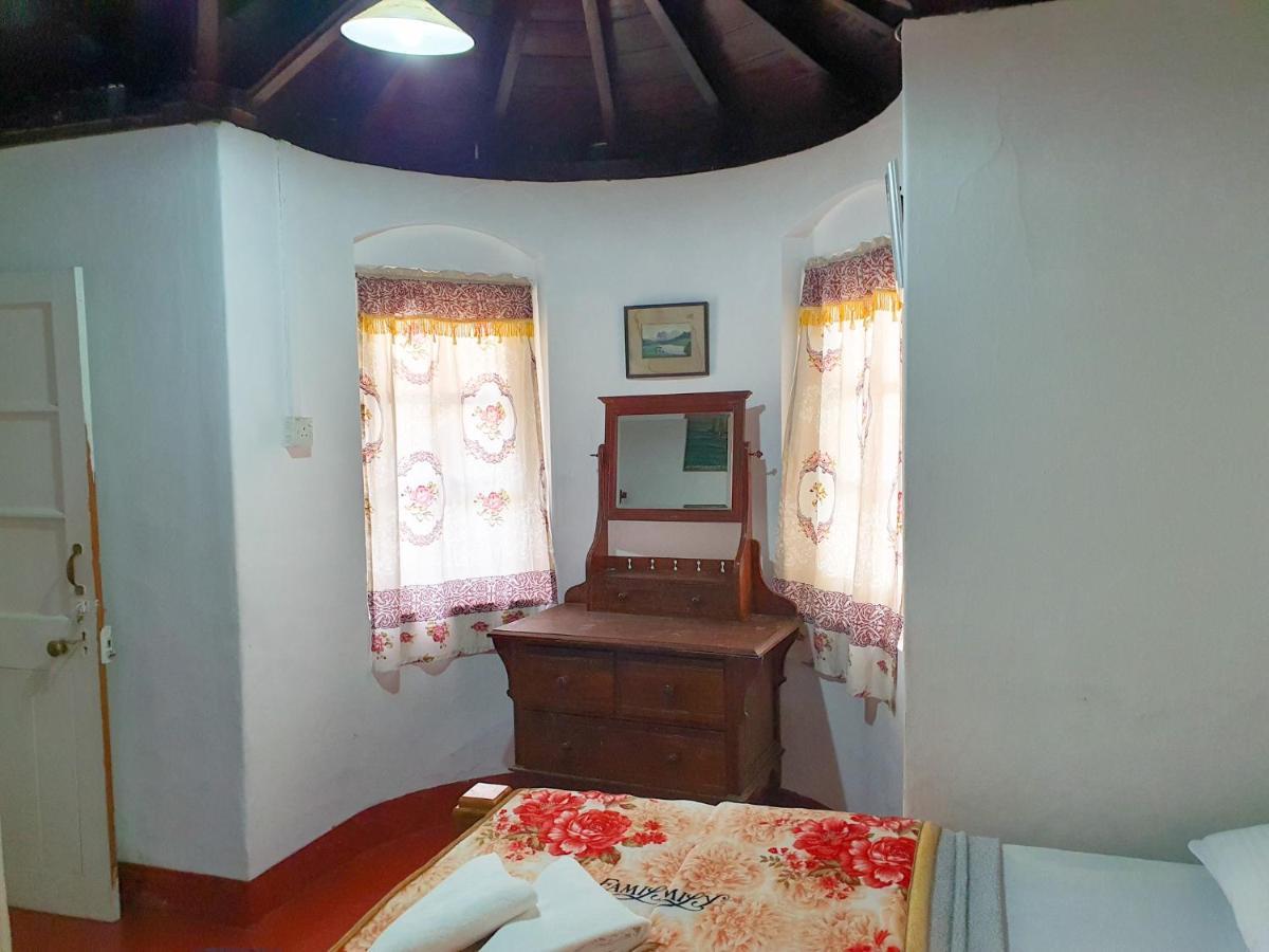 Ruchi House Hotel Nuwara Eliya Ngoại thất bức ảnh
