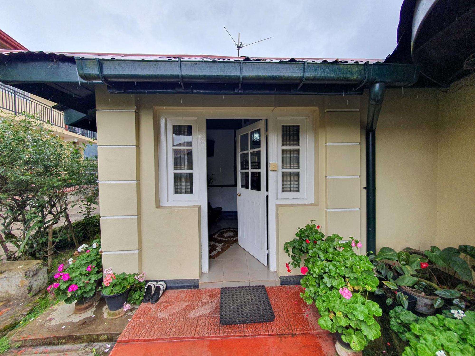 Ruchi House Hotel Nuwara Eliya Ngoại thất bức ảnh